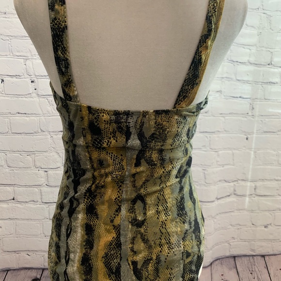 NWOT Shape FX snake print one piece swimsuit. 14 - Picture 3 of 10